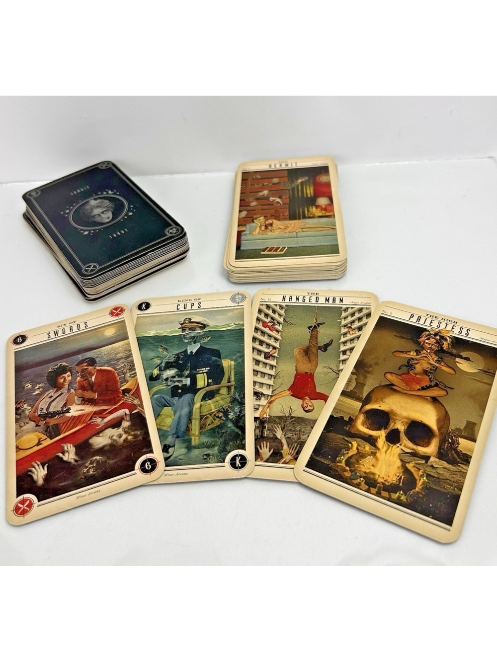 Zombie Tarot : An Oracle of the Undead by Paul Kepple **No Box Read**